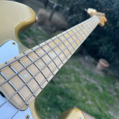 1981 Fender Collector's Series Jazz Bass - Atzec Gold - OHSC image 12