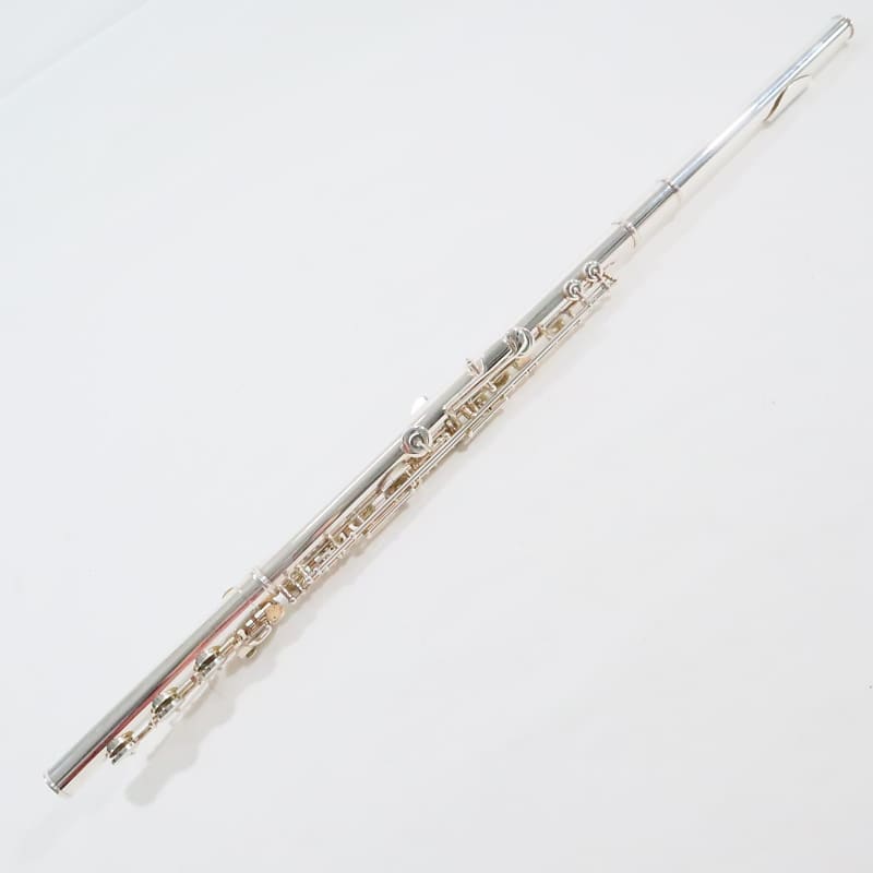 Pearl Model PF-665 Flute Solid Silver Headjoint SN 22748 Pearl Model PF-665 Flute Solid Silver Headjoint SN 22748