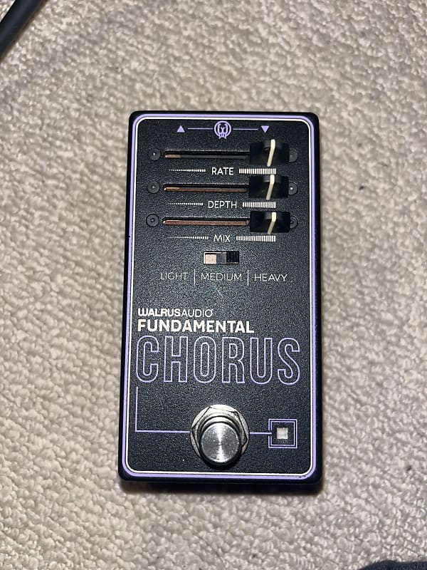 Walrus Audio Fundamental Chorus