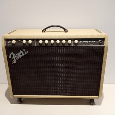 Fender Super-Sonic 22 2-Channel 22-Watt 1x12