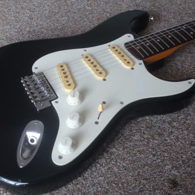 Fresher FS-380 Stratocaster 1981-84 Black Chushin Japan | Reverb