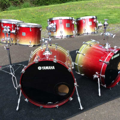 Yamaha Birch Custom Absolute Nouveau Drum Set