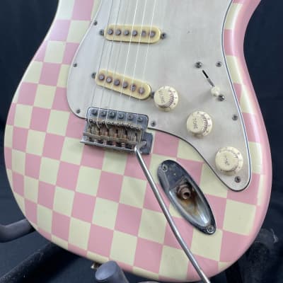 Custom/Hybrid Stratocaster, Relic, Checkerboard Aged Shell Pink over Aged Vintage White image 3