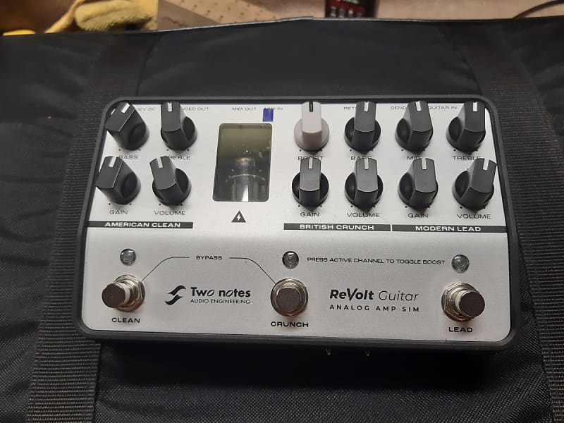 Two Notes ReVolt Guitar