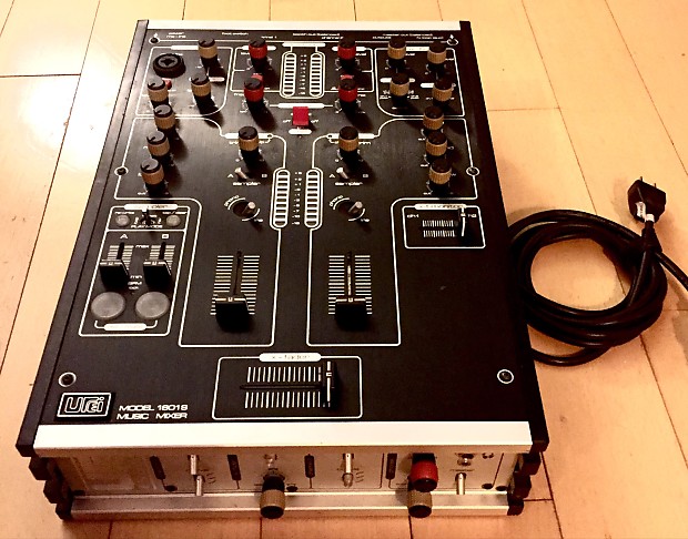 Urei 1601S ミキサー Urei 1601S Digital Scratch Mixer with Sampler | Guitar Center