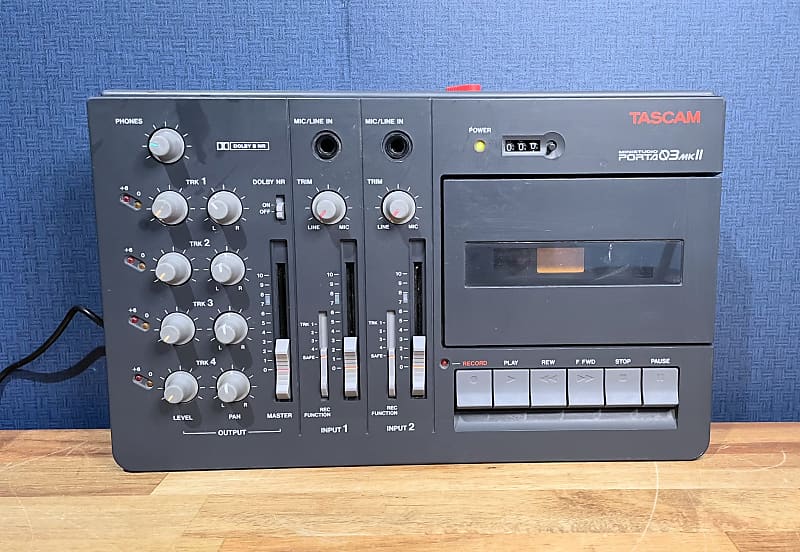 TASCAM MINISTUDIO PORTA03MKⅡ TASCAM Porta 03 mkII Ministudio 4-Track Cassette Recorder