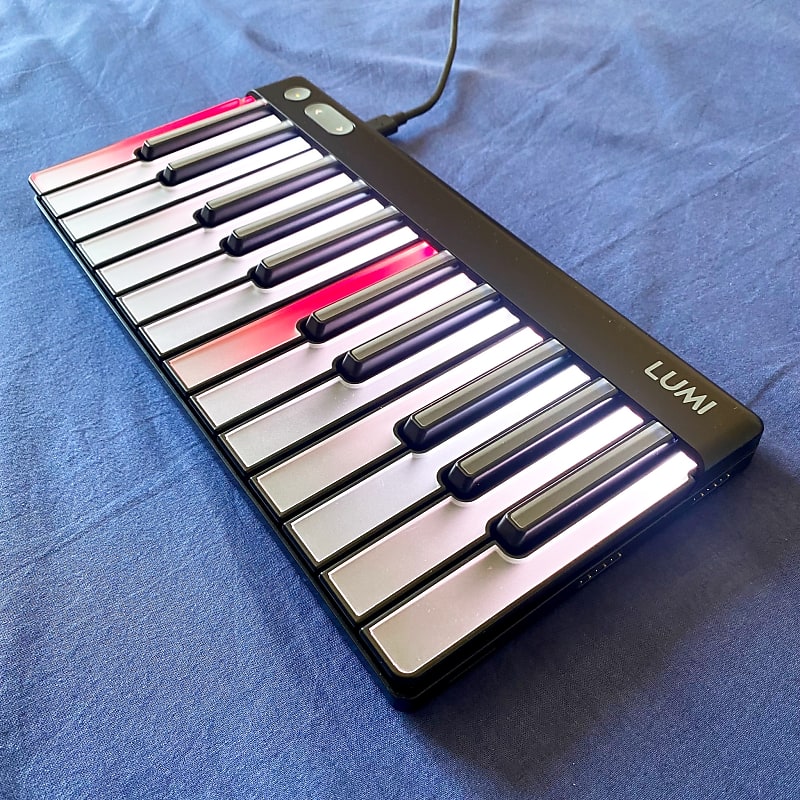 Roli LUMI Keys MIDIキーボード Snapcase付き Roli Lumi Keys Studio Edition with Snapcase | Reverb