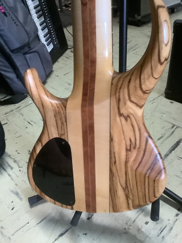 ベース tobias 90s Tobias Basic 6 string Bass 90s - Zebrawood | Reverb
