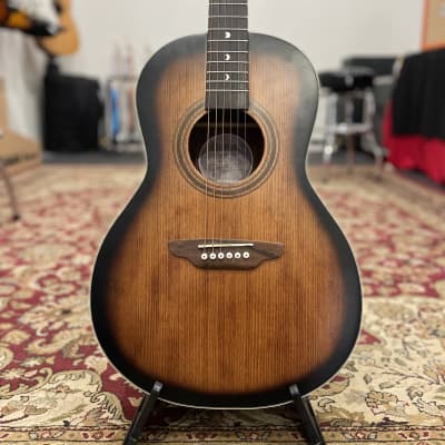 Alvarez AP710SB Artist Series Acoustic Parlor Reverb