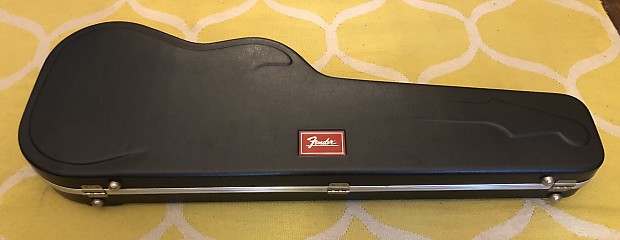 Fender stratocaster molded shop hardshell case