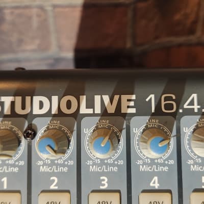 PreSonus StudioLive 16.4.2 16-Channel Mixing Board image 3