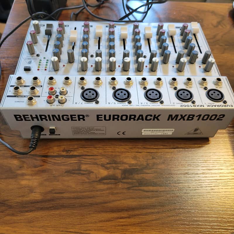 Behringer Eurorack MXB1002 10 Channel Mixing Console | Reverb