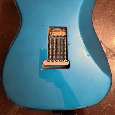 Fender Stratocaster 1987 E Series Fujigen Japan - Lake Placid Blue SPARKLE image 3