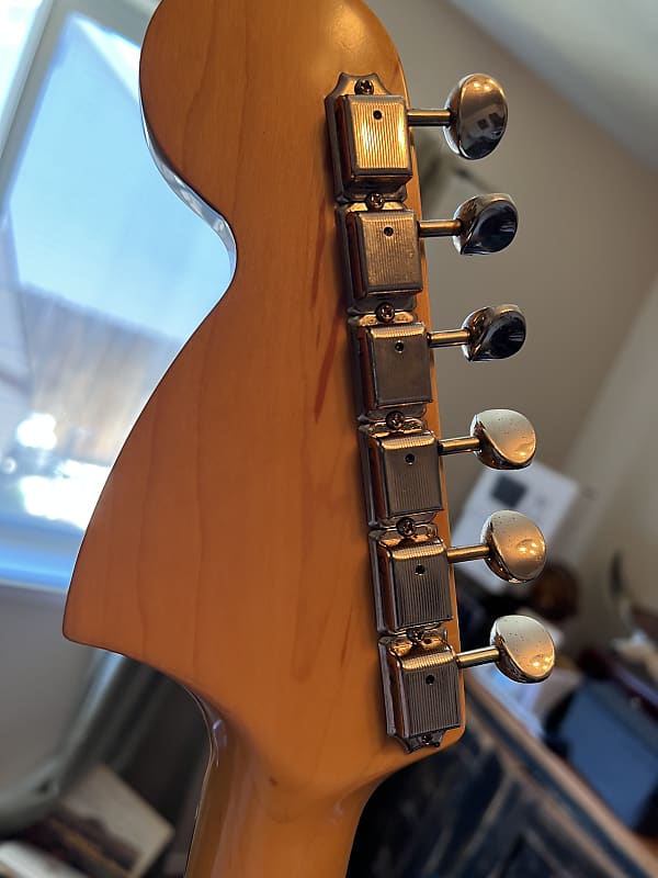 Fender Mustang 1993 FujiGen Kurt Cobain Mods MADE IN JAPAN