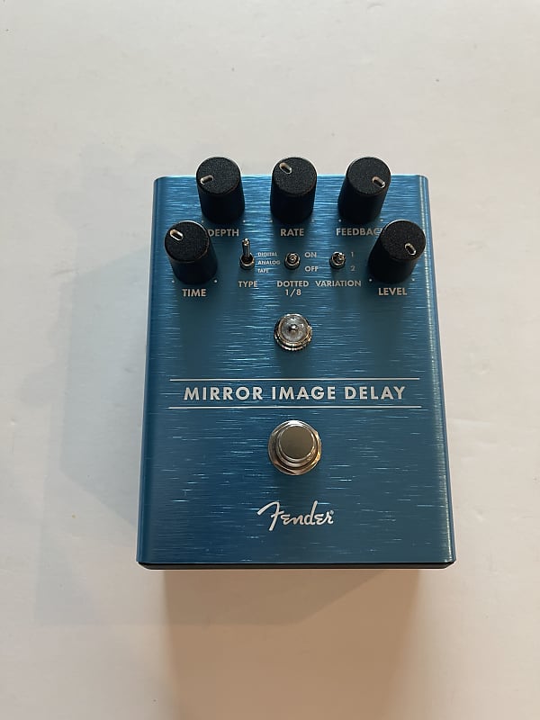 Fender Mirror Image Delay