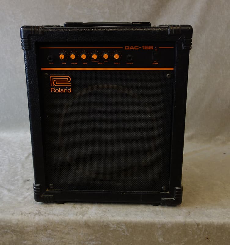 Roland DAC-15B ベースアンプ Roland DAC-15B : HOTELAdriano