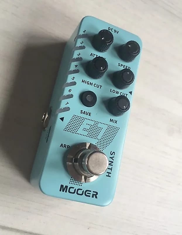 Mooer E7 Synth