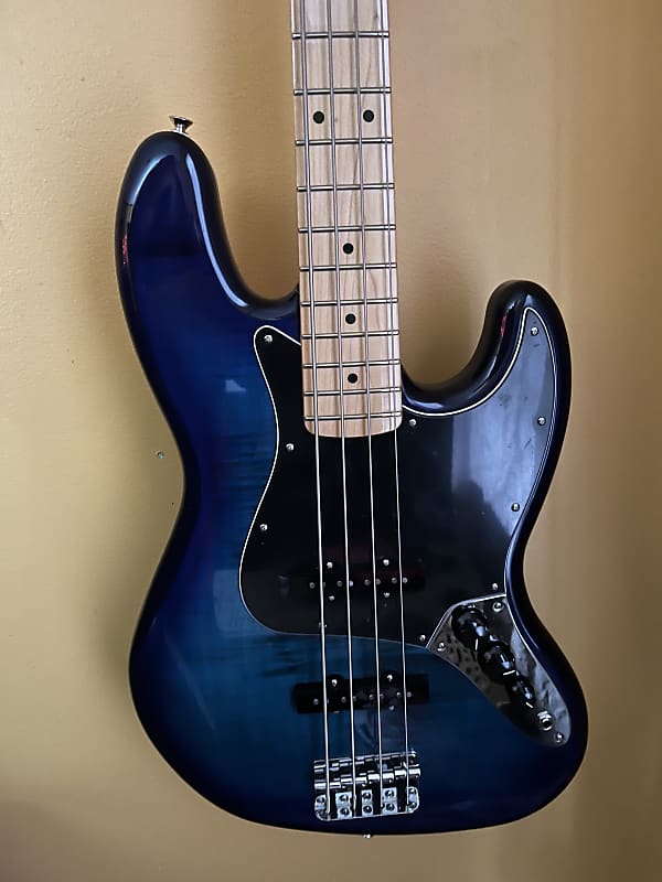 Fender Player Jazz Bass Plus Top | Reverb