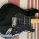 Squier Vintage Modified '70s Stratocaster 2017 Black on Black