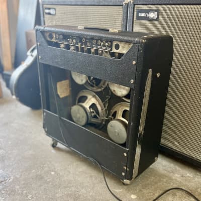 Fender super deals reverb speakers