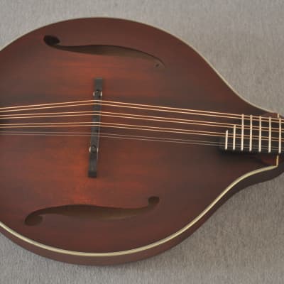 Eastman MDO305 Octave Mandolin A Style Solid Spruce Top image 11