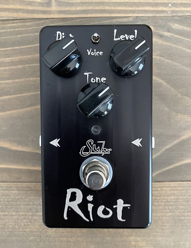 Suhr Riot