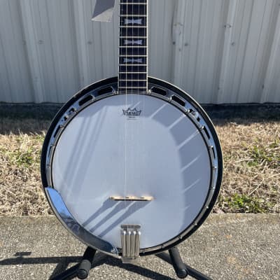 Saga 70s 5-String Banjo with Case for sale