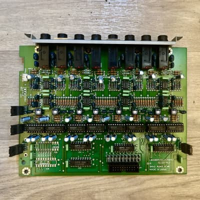 Akai S3200XL Separate outputs L6028B5060