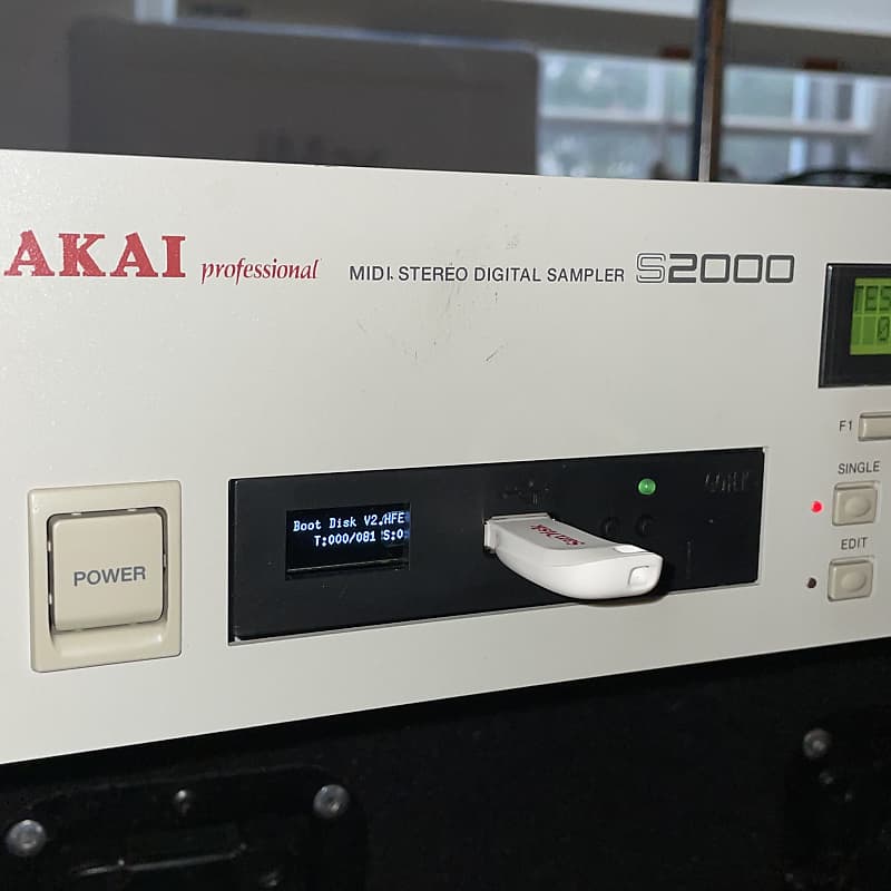 USB Floppy Emulator for Akai S2000 Sampler with OS Reverb