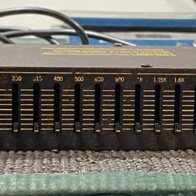 Vintage Boss GE-131 Graphic Equalizer. Killer EQ. Works like