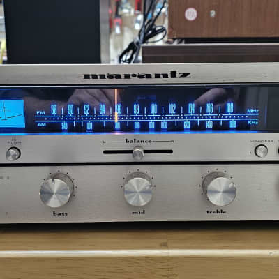 Marantz Model 2226 26-Watt Stereo Solid-State Receiver 1977 - 1979 - Silver with metal Case image 2