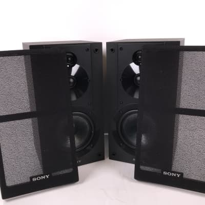 Sony SS-CS5 3 Way 3 Driver Bookshelf Speakers Speaker Pair Black image 1