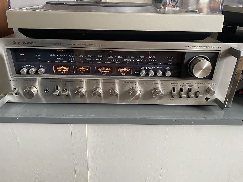 Kenwood KR-9600 AM / FM Stereo Receiver 1976 - 1978 - Silver  			