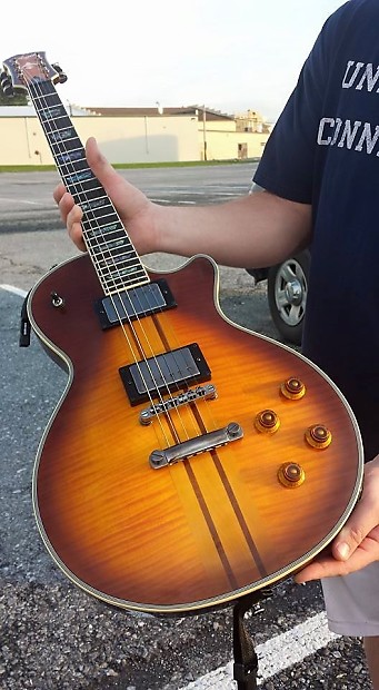 Neck through les paul top