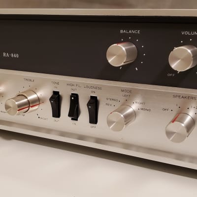 Vintage Stereo Integrated Amplifier ROTEL RA-840 image 2