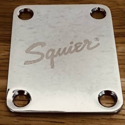Squier Neck plate - Chrome