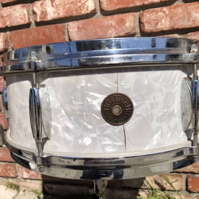 Killer Sounding Gretsch Round Badge Snare Drum, Case & Stand 1950-1969 - White Marine Pearl image 5