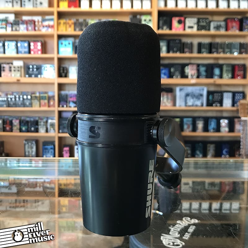 Shure MV7X Dynamic XLR Podcast Microphone - Used