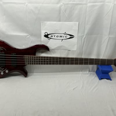 Traben Array Limited 5-string BASS guitar RED- NEW - Spalt