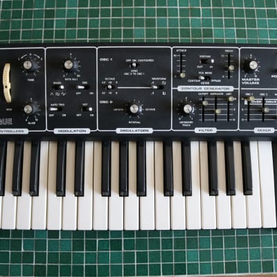 1981 Moog Rogue - Black