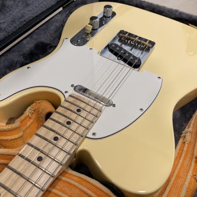Fender American Performer Telecaster with Maple Fretboard 2019, Vintage White image 4