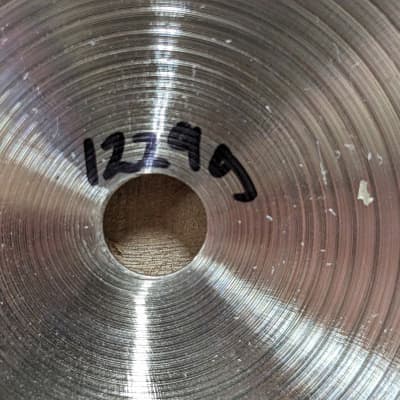Zildjian 16" A Series Medium Thin Crash Cymbal 1982 - 2012 - Traditional image 12