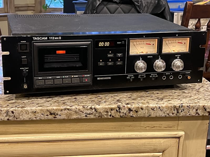 Tascam 112 MKII Rack Mountable Studio Cassette Tape Recorder-Serviced, Tested, Sweet  			