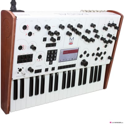 Modal Electronics 001 Hybrid Digital / Analog 2-Voice Synthesizer 2010s - White