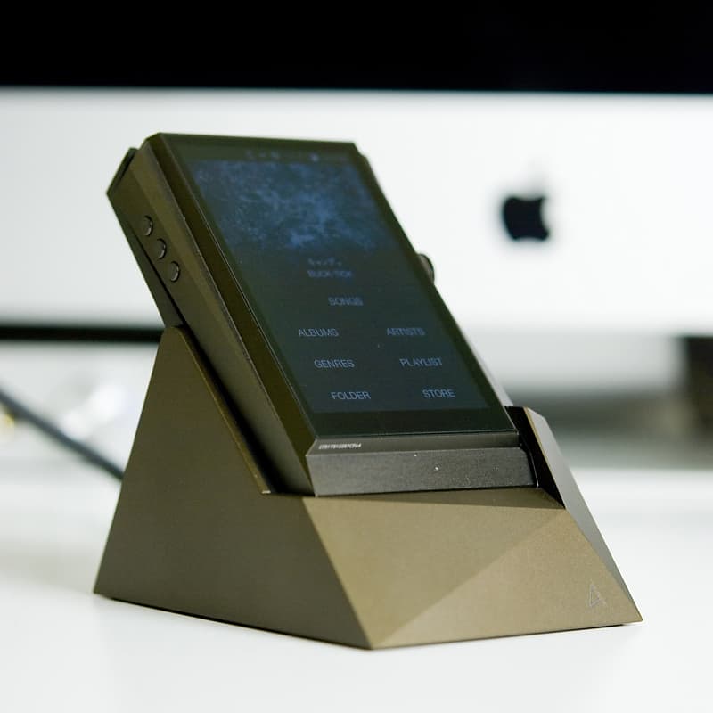 Astell & Kern AK380 Cradle / Docking Station (PEM13) | Reverb Canada