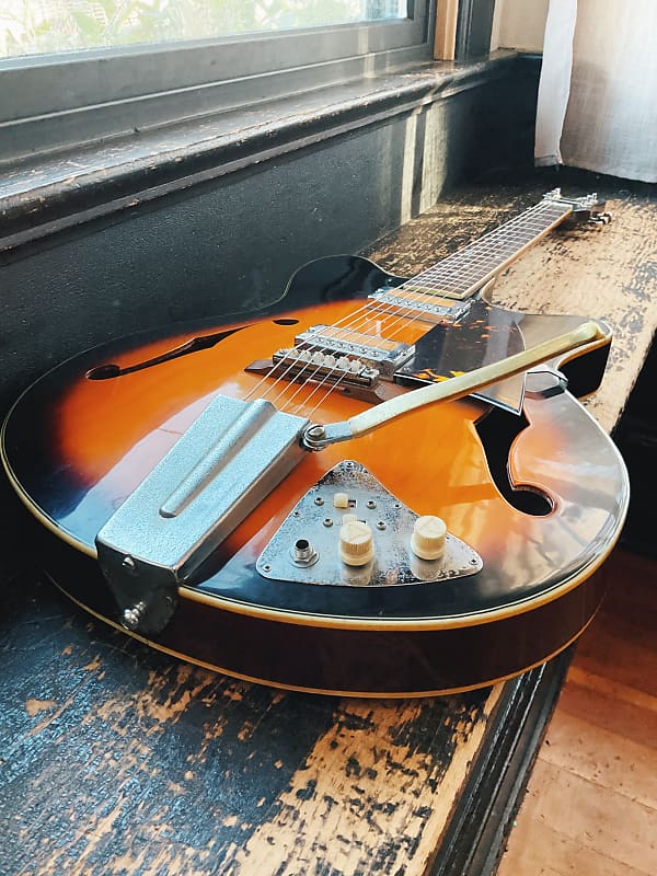 Legendary Guyatone SG-12T w/ Gold Foil pickups | Reverb