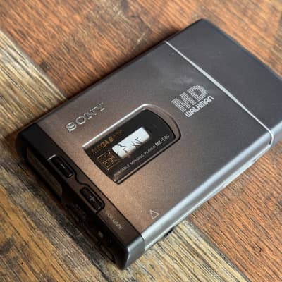 SONY MDウォークマン MZ-E35 Sony Walkman MZ-E35 MiniDisc Player