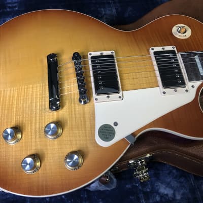 MINT! 2020 Gibson Les Paul 60's Standard Unburst Finish - Authorized Dealer - Full Warranty - DEMO image 1