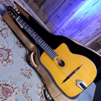 Gitane DG-255 Petite Bouche Gypsy Jazz Guitar w/ Gig Bag image 3