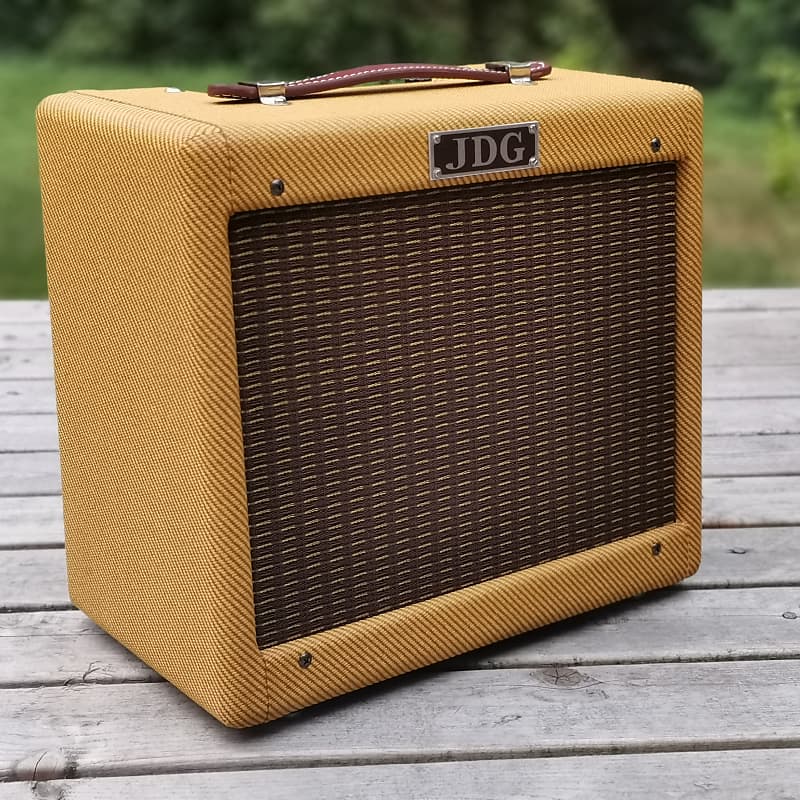 5 watt tweed amp 2025
